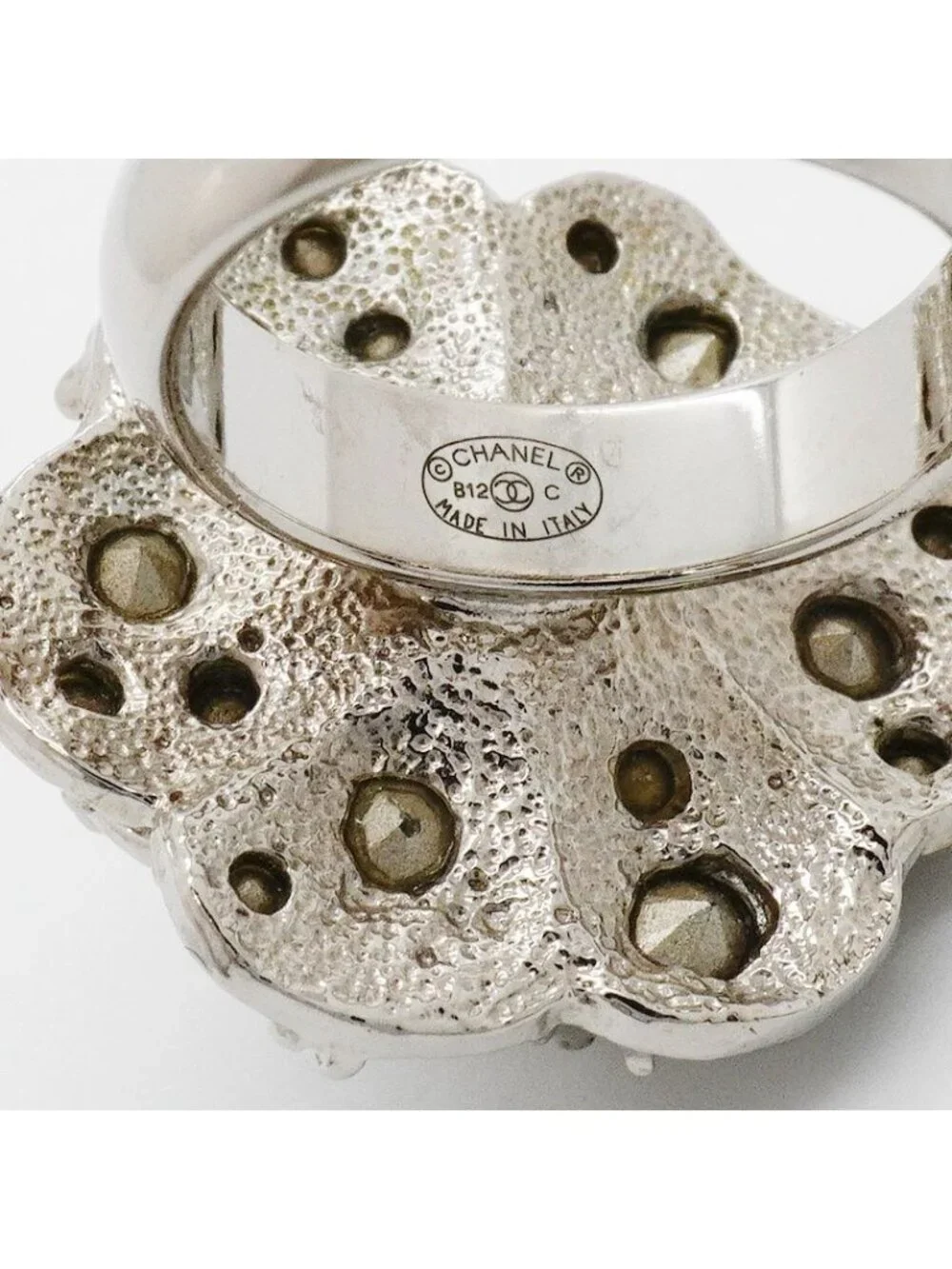 CHANEL ring cc